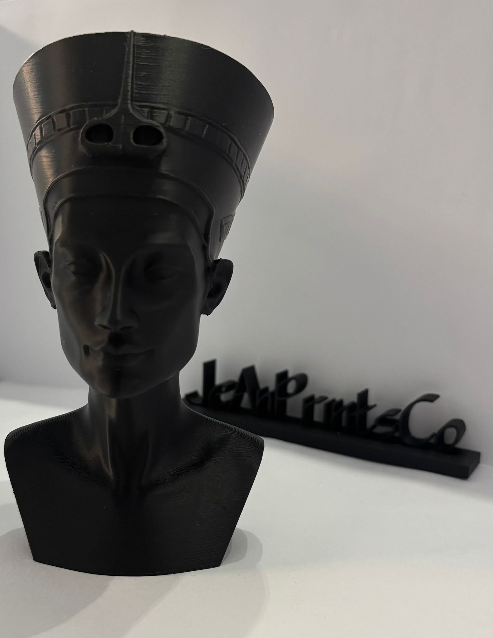 Busto de Nefertiti en 3D | 17.5cm | Escultura Egipcia Moderna | Decoración Minimalista
