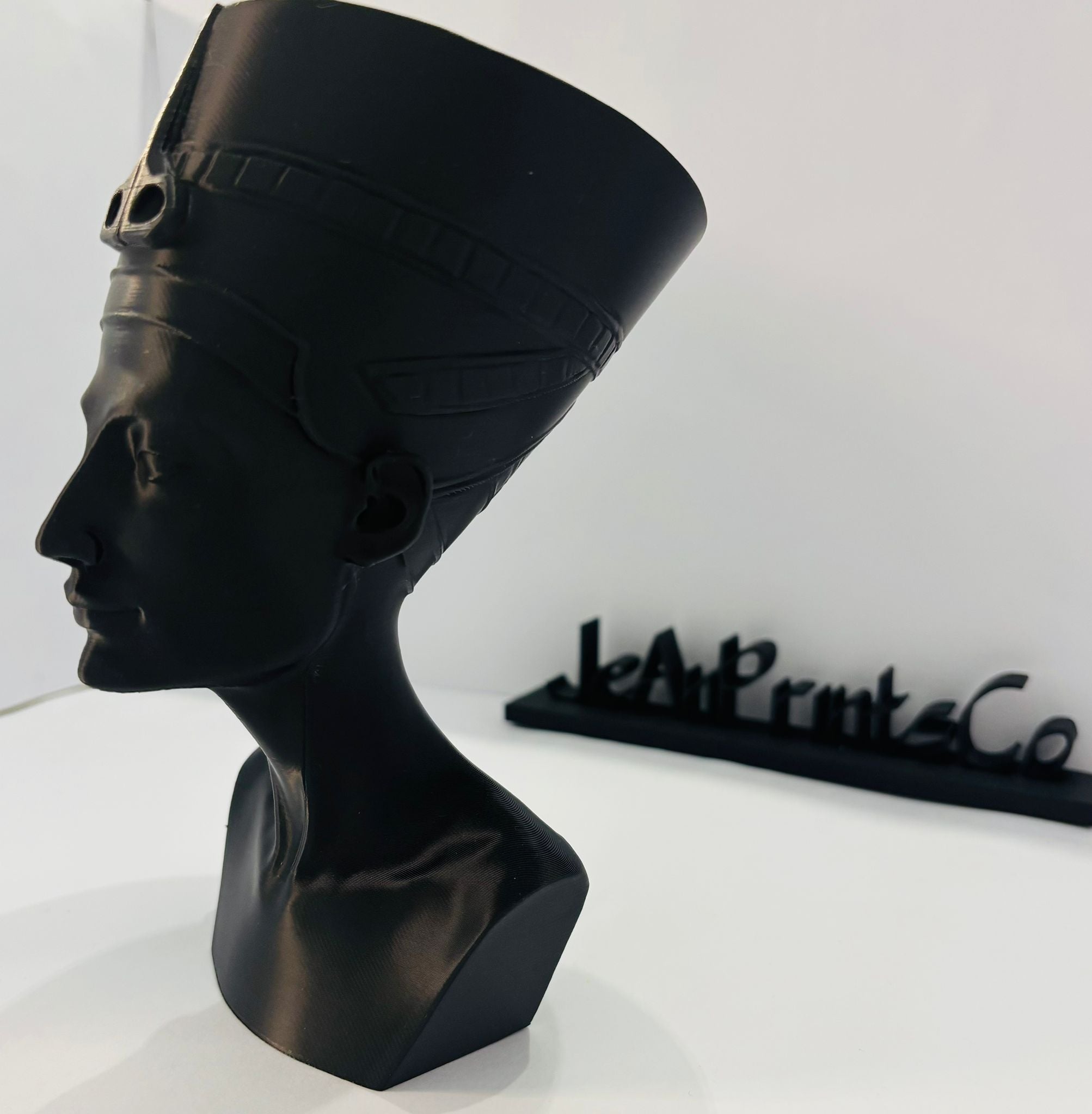 Busto de Nefertiti en 3D | 17.5cm | Escultura Egipcia Moderna | Decoración Minimalista