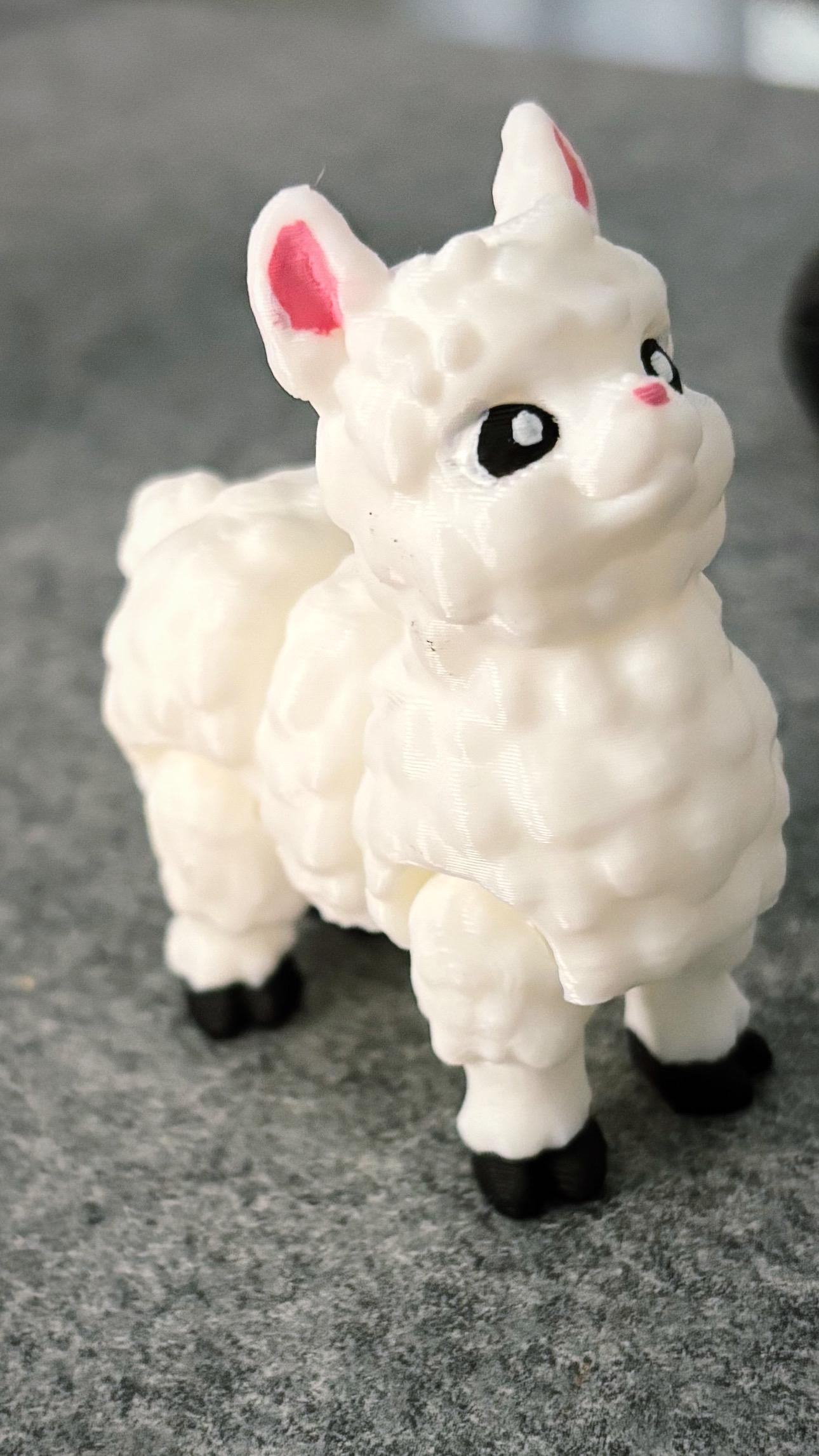 Llama decorativa impresa en 3D | Figura Kawaii hecha a mano | Regalo original | Decoración moderna para escritorio o habitación